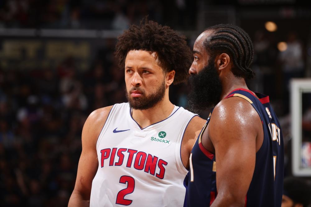 詹姆斯创NBA历史新纪录 三分球10投0中 一人复制哈登数据表现